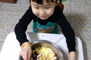 孩子做健康美食（孩子做健康美食的说说）